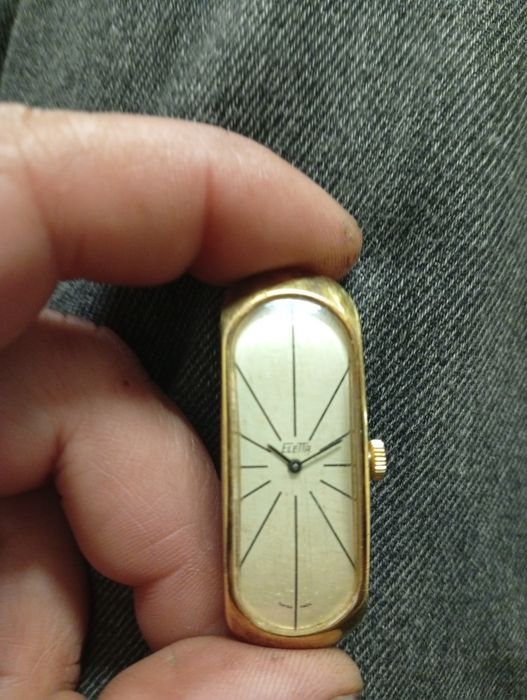Relógio vintage eletta