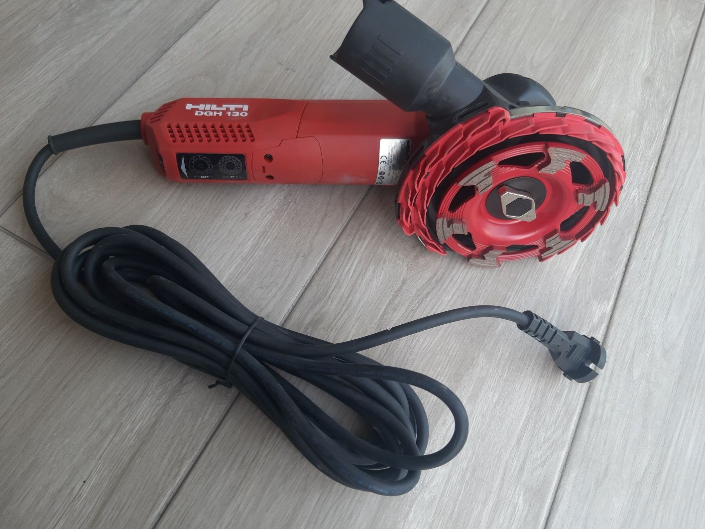 Vendo lixadeira Hilti