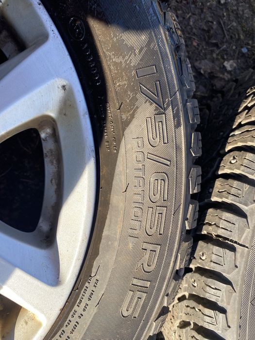 Диски Тойота 4/100 R15 в зборі