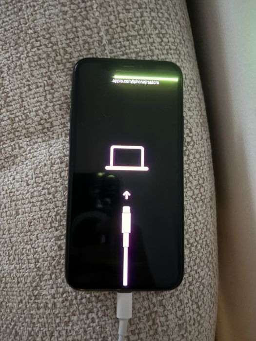 Iphone 11 Pro green dark