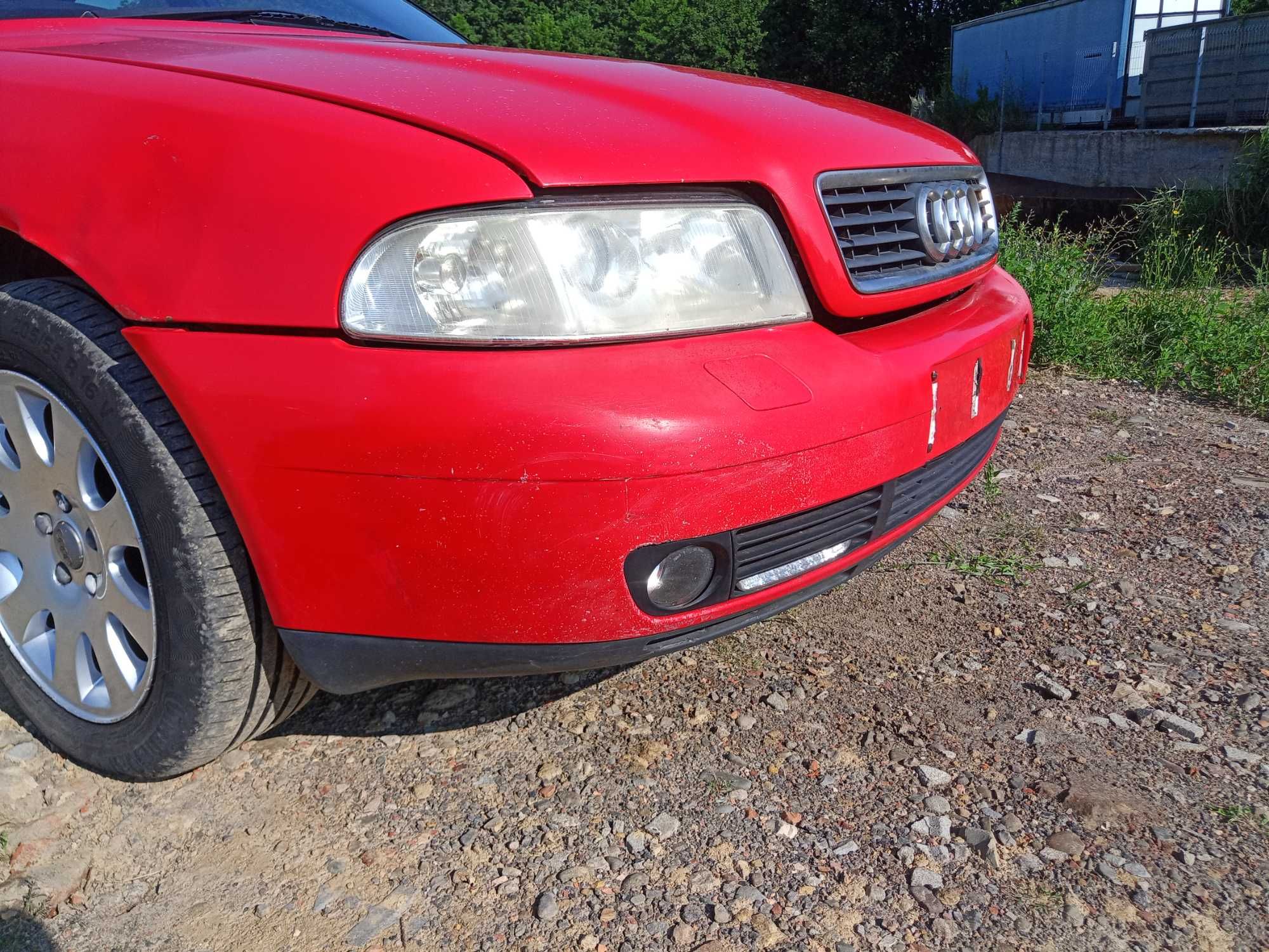 Audi A4 B5 zderzak przód pod spryskiwacze xenon ly3h lift czerwony kpl