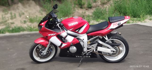 Мотоцикл YAMAHA r6