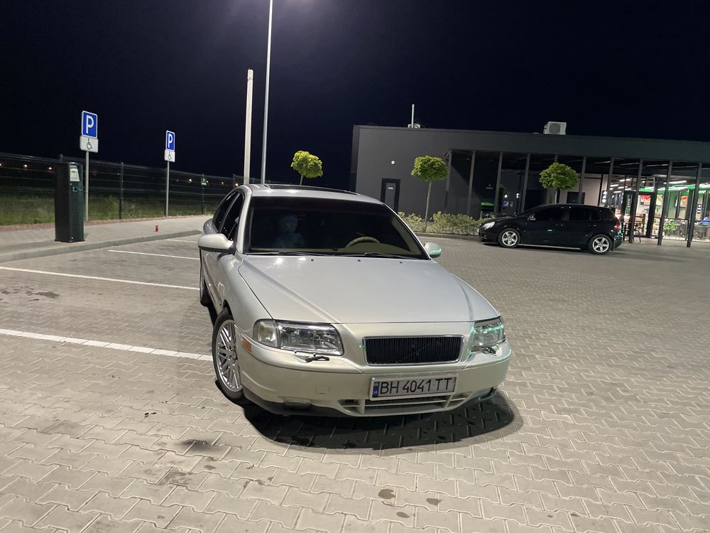 Продам VOLVO S80