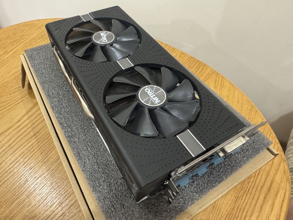 Відеокарта Sapphire Nitro+ Radeon RX580 4GB