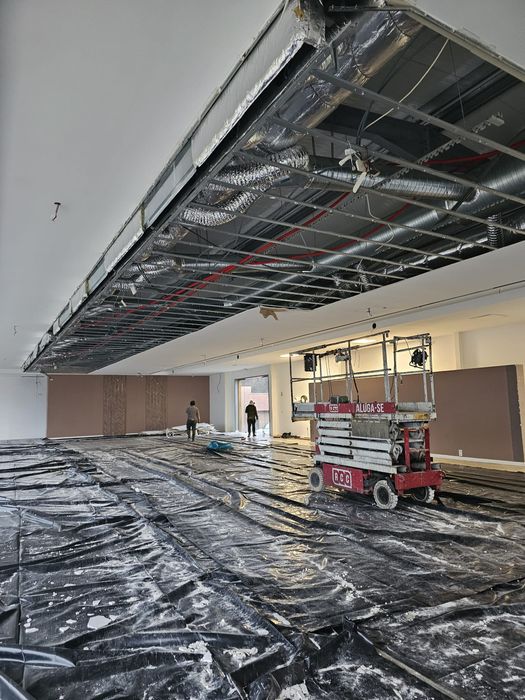 Profissionais de obras