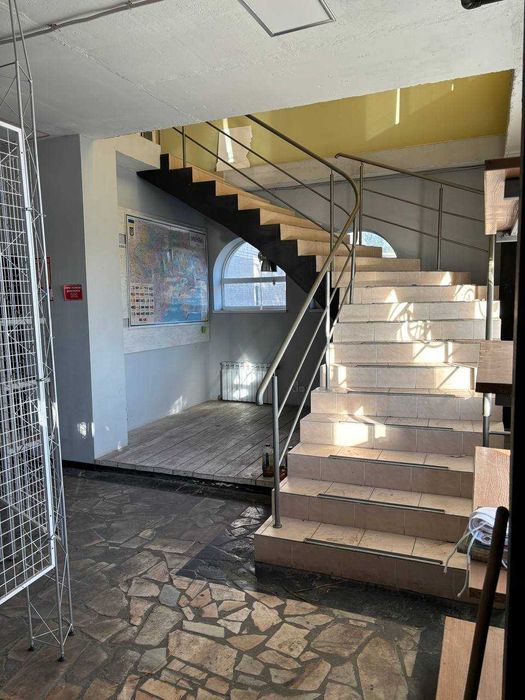 Цена снижена! Продам окремо розташовану будівлю 654 м2, вул. Сєдова