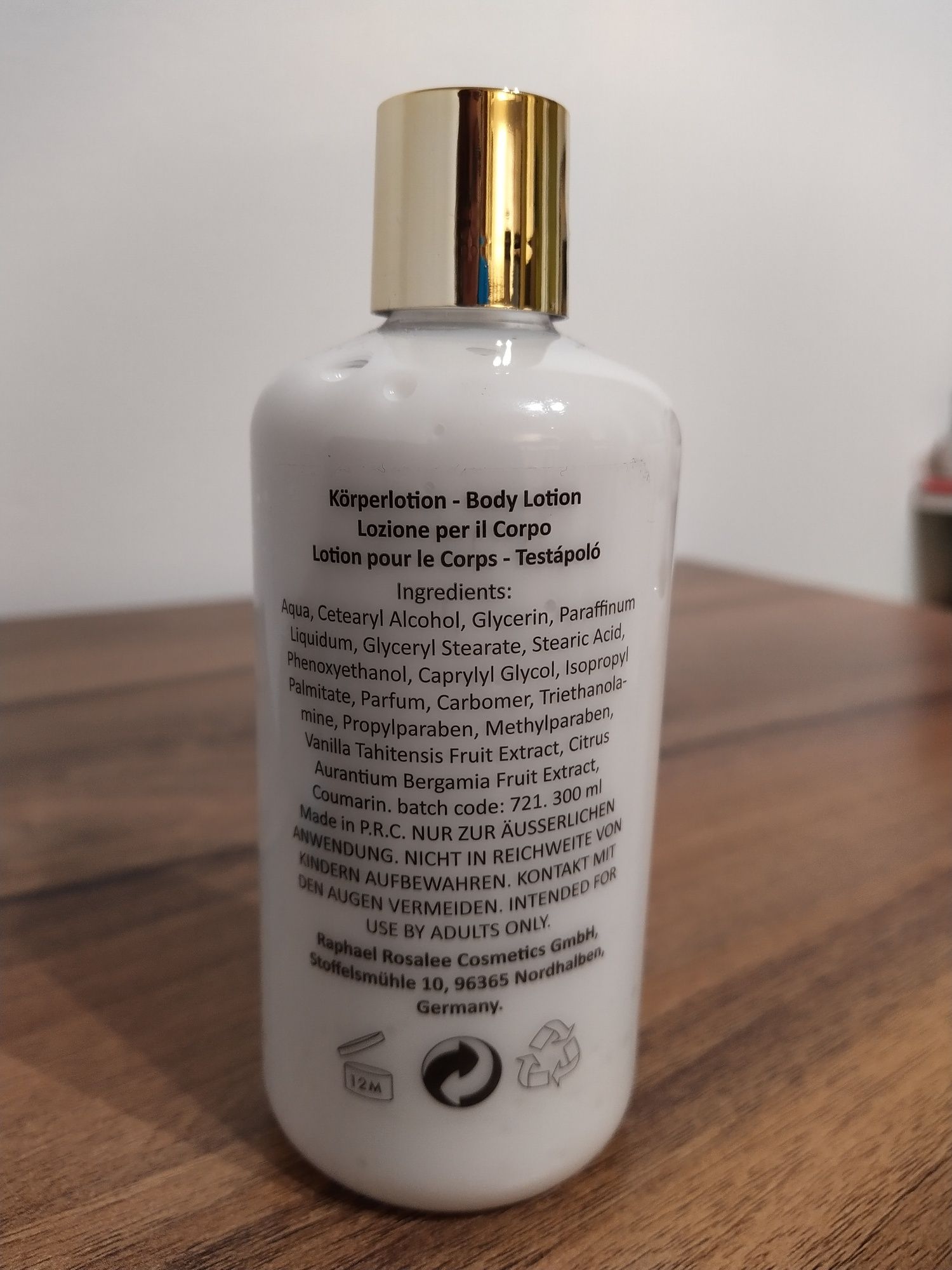 Embassy Deluxe Body Lotion