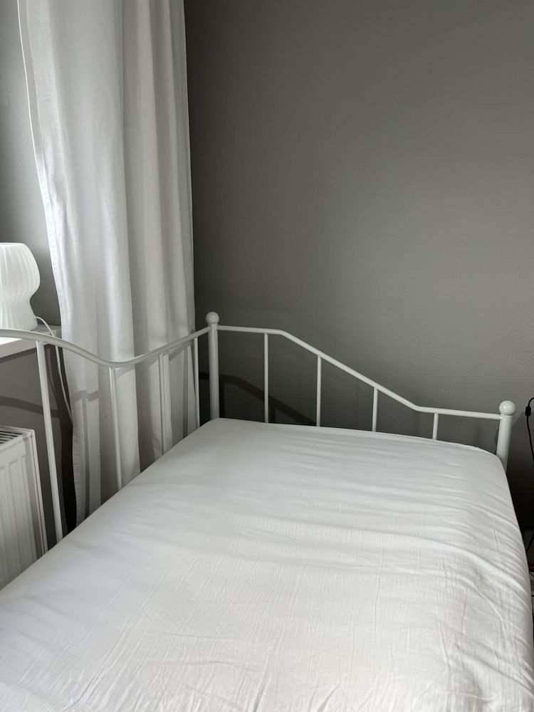 Łóżko metalowe białe + materac 90x200