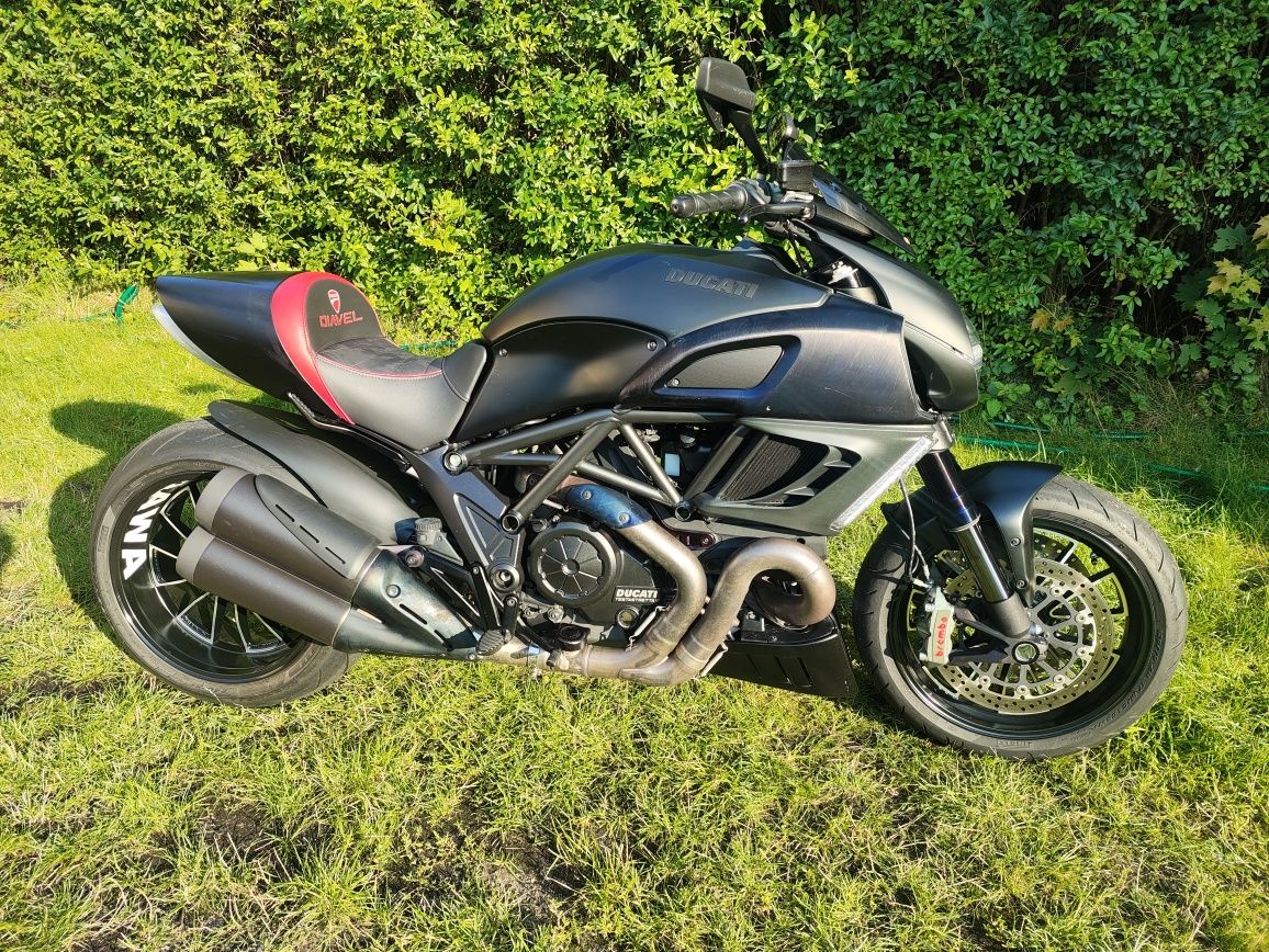 Ducati Diavel ! Super stan.