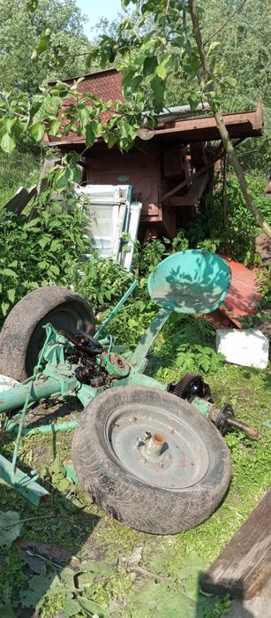 Продам запчастини до кінної косарки
