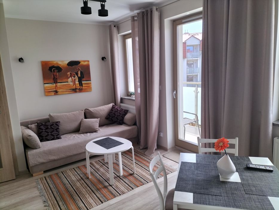 Wolny 16.10-19.10 2 pokoje komfortowy   apartament balkon 4 osoby