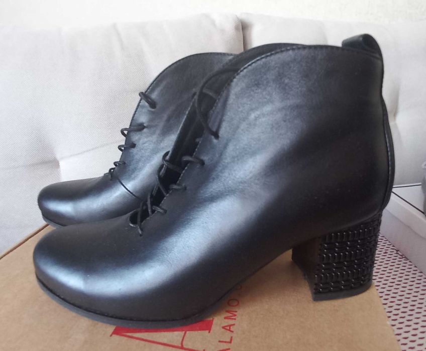 Черевики жіночі 37 розмір осінні