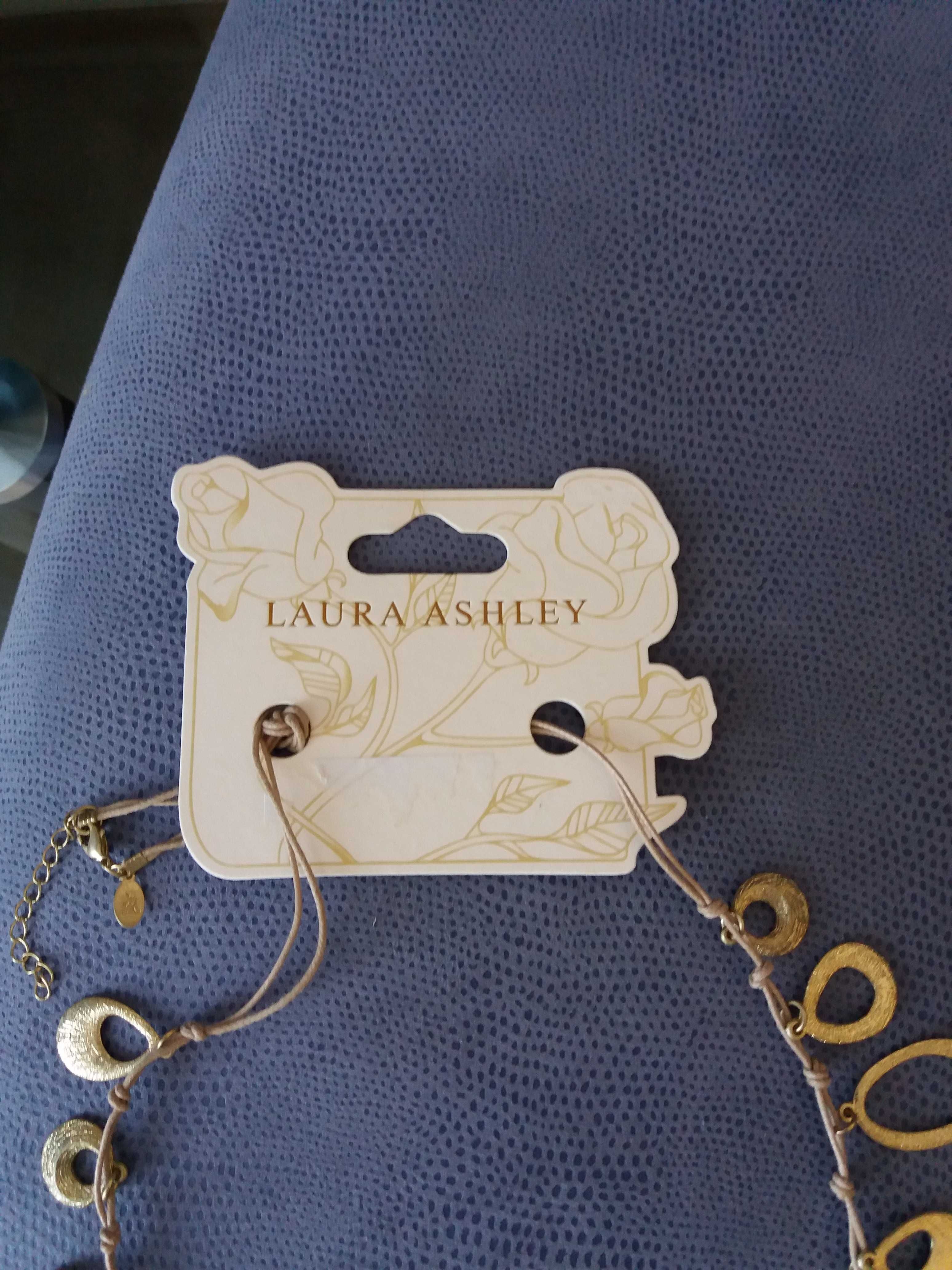 Laura Ashley новое колье, подвеска, бусы.