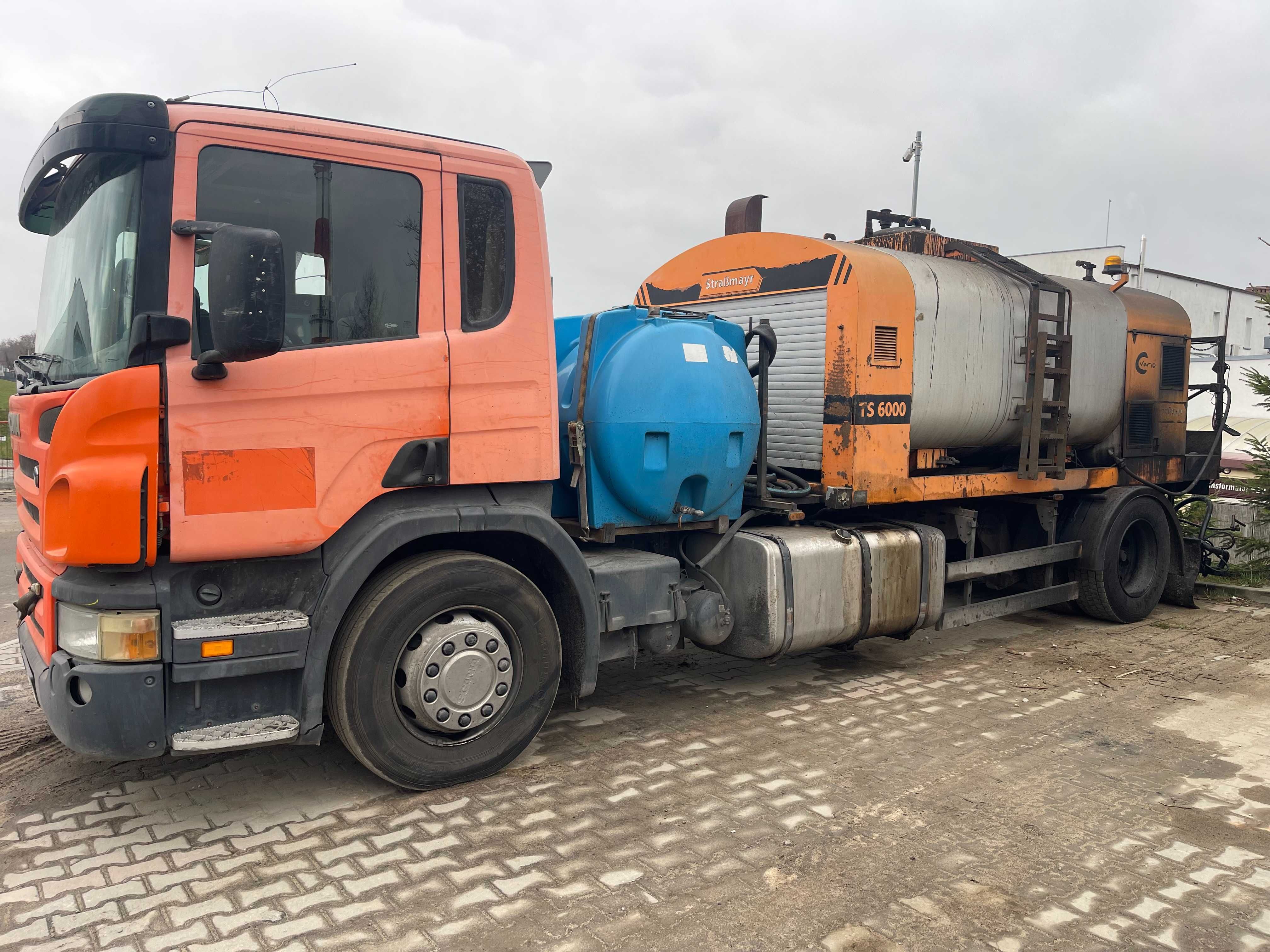 SCANIA P230 Skrapiarka emulsji Strassmayr TS 6000