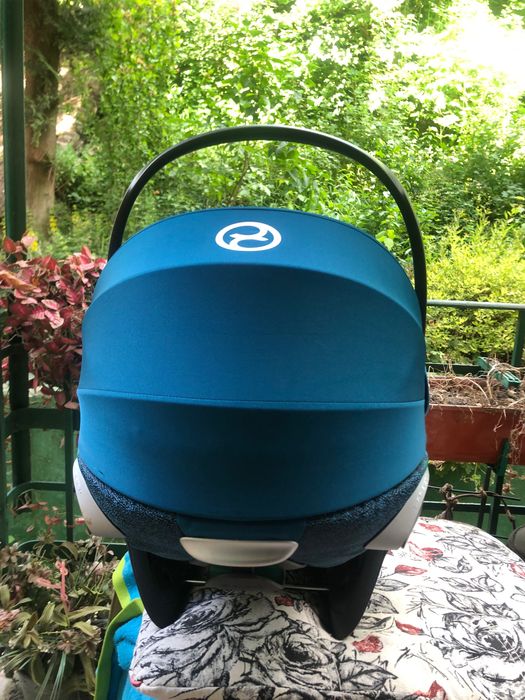 Cybex platinum cloud z2 i size