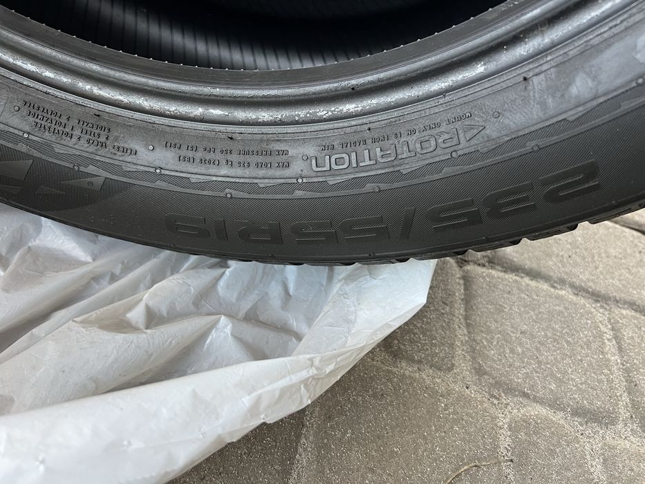 235/55 r19 nokian snowproof 2