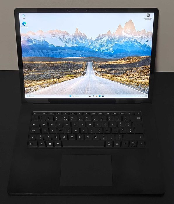 Surface Laptop 4 15" 2K i7-1185G7 32GB 1TB 1979 Windows 11 Opis