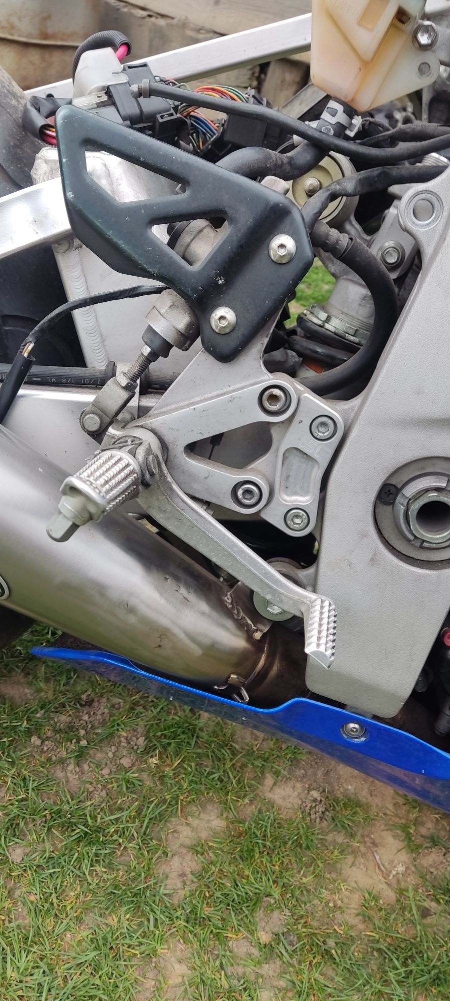 Suzuki GSX-R 750 K2 set kierowcy