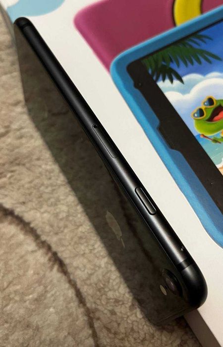 Apple iPhone 8 Black 64Gb Neverlock АКБ - 92%