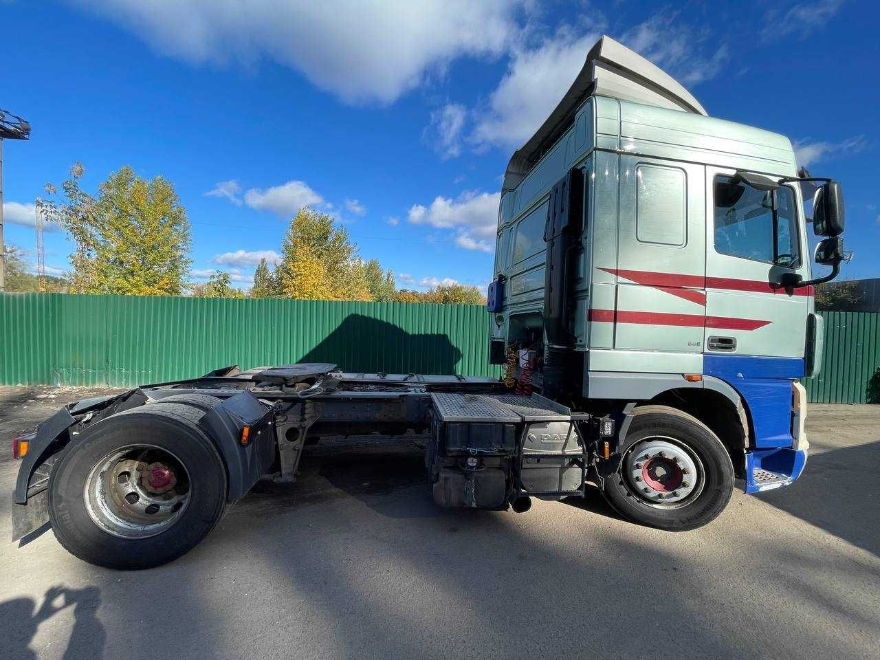 Продаю тягач DAF XF 105 410