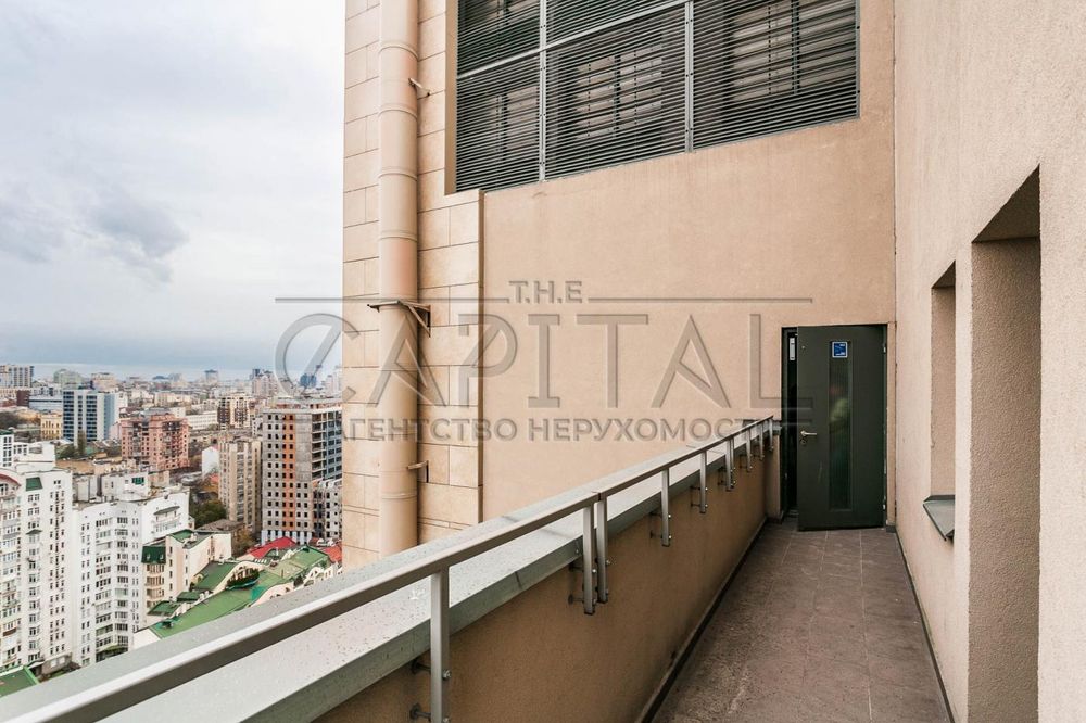 Продаж офісу 190м2, ЖК Hoffman House, вул. Златоустівська, Центр