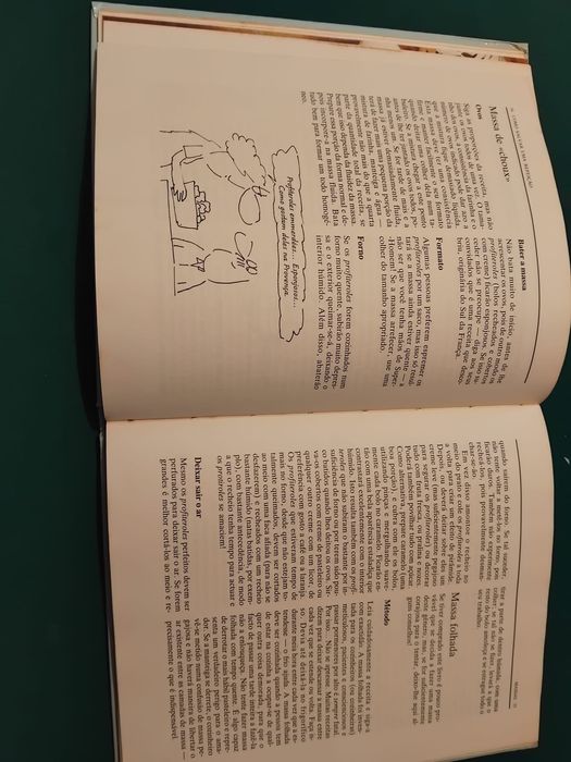 Livro “Como Salvar Uma Refeição”