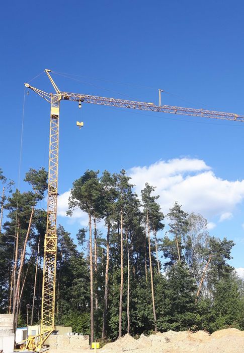 Wynajem żurawia wieżowego Liebherr 35K