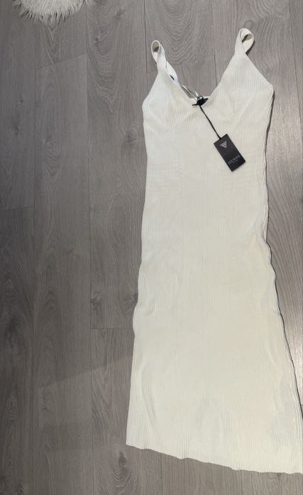 Vestido guess malha novo L