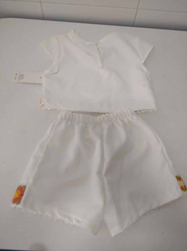 Conjunto de menina tamanho 6 anos novo
