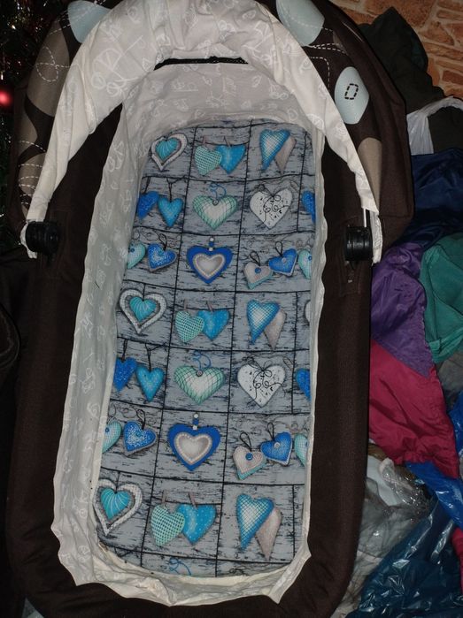 Wózek dziecięcy, gondola + fotelik i torba