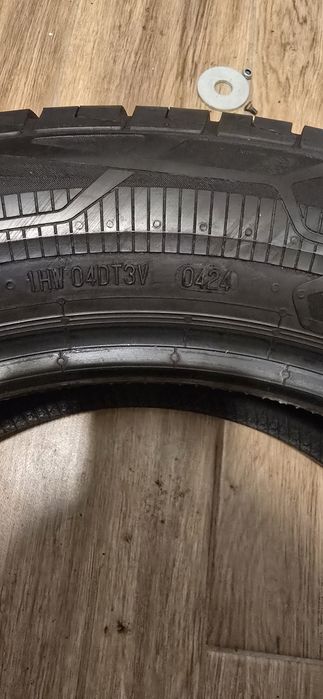 Opony Continental VanContact Eco 215/60/R17C