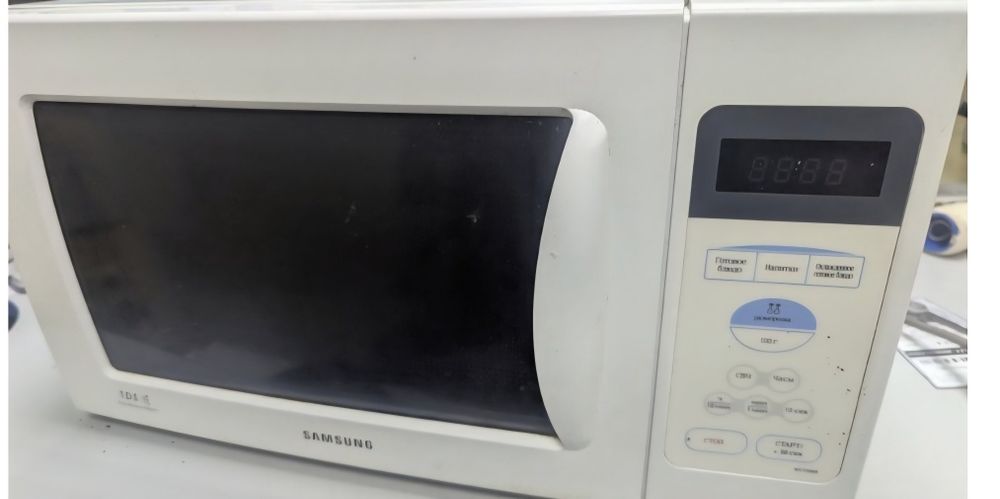 Продам микроволновка печь Samsung