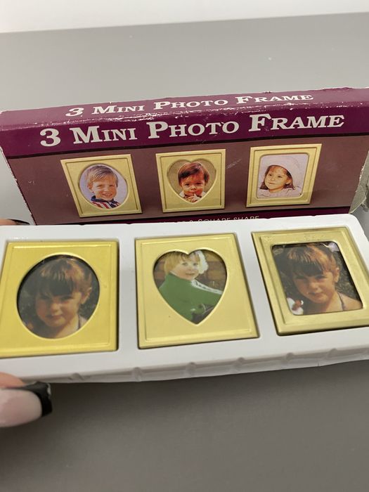 Mini ramki na zdjęcia złote
