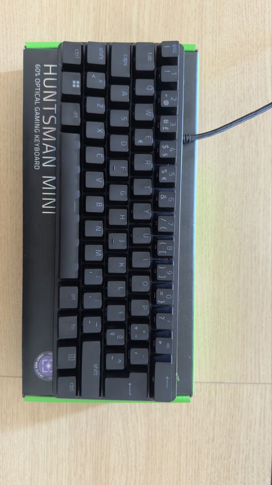 Razer Huntsman Mini Switch Roxo