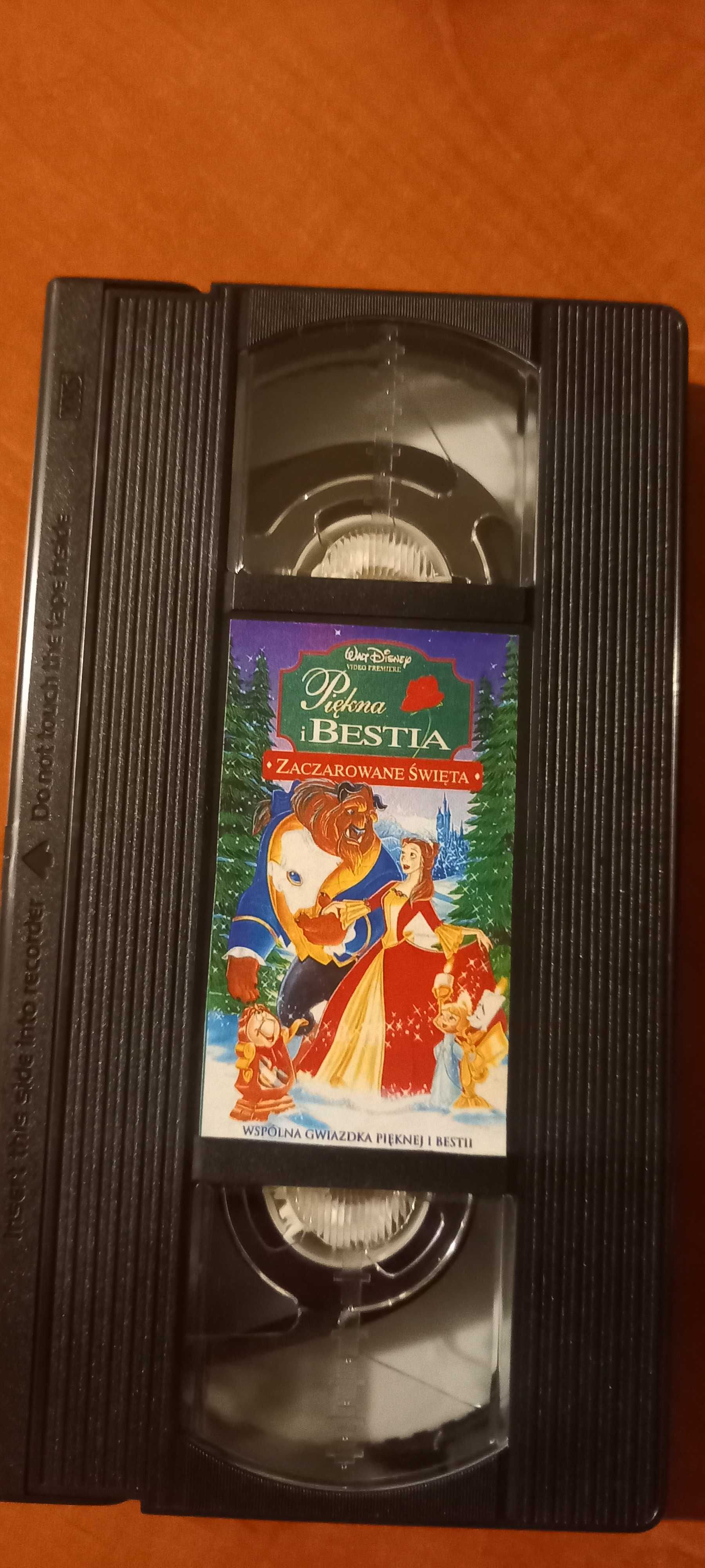 Piękna i Bestia zaczarowane święta kaseta VHS