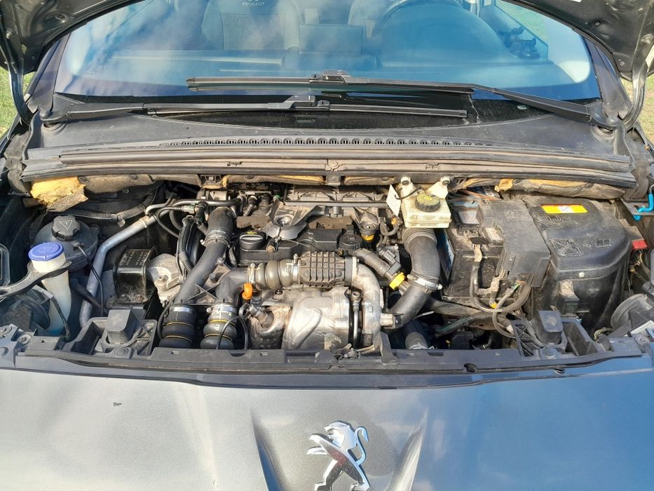 Peugeot 5008 1.6 hdi