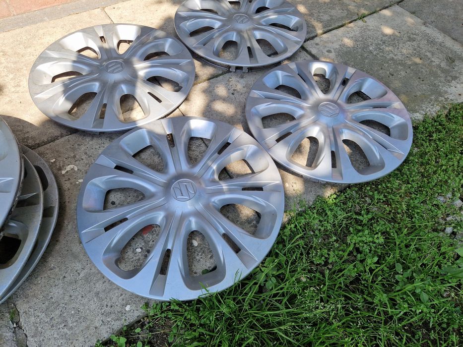 Kołpaki suzuki oryginalne r16 stan bardzo dobry