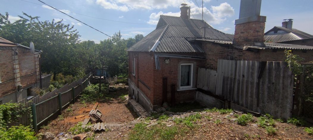 Частный двухэтажный дом 3/4  свой двор, свой вход , район Журавлевка