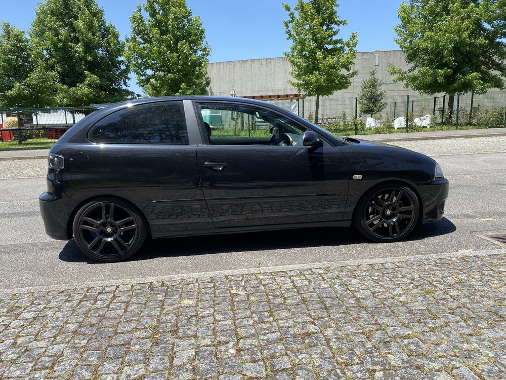 Seat Ibiza 6L FR (PD130 Livrete)