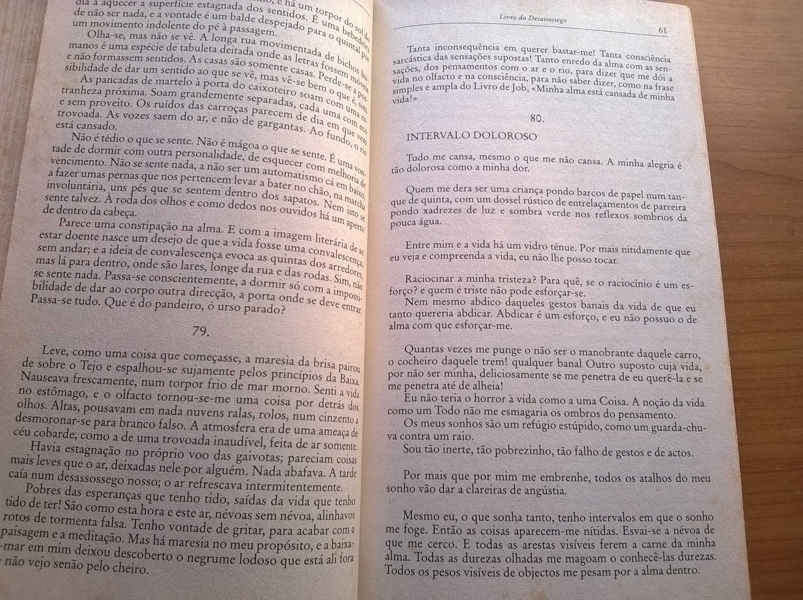 O Livro do Desassossego - Fernando Pessoa (portes grátis)