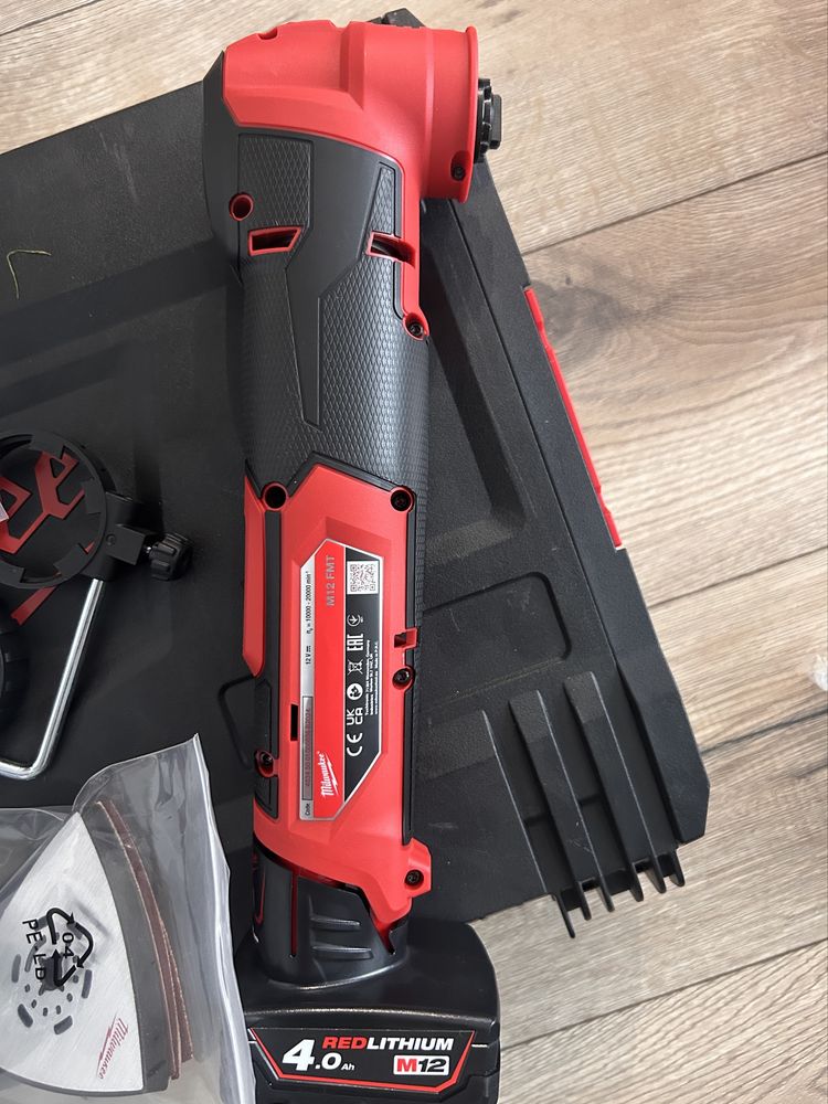 Milwaukee M12 FMT, M12FPD2 zestaw walizka ladowarka baterie 2x 4Ah