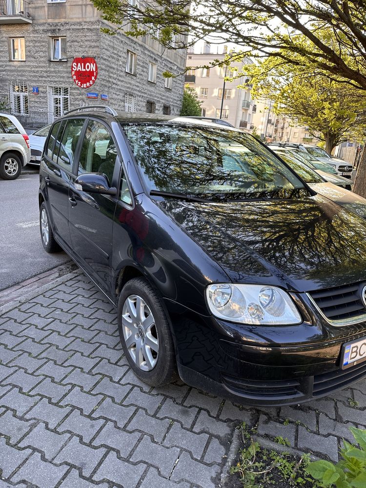 Volkswagen Touran