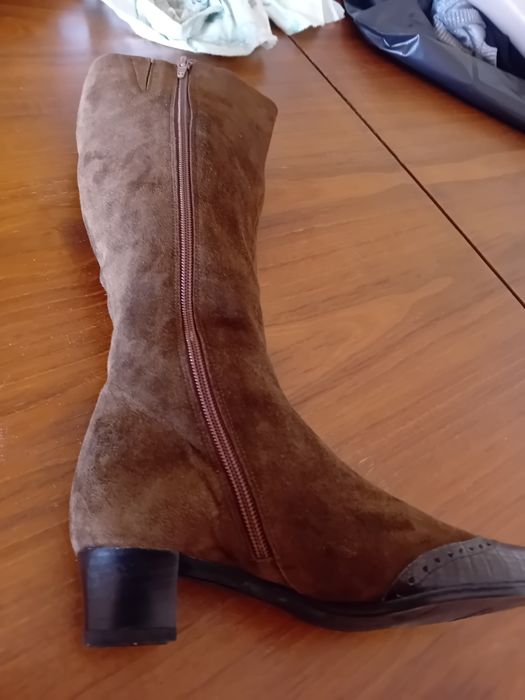 Botas senhora 35 , pele camurça, como novas