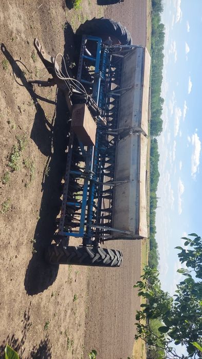Продам сівалка культиватор крн бдт прес підборщік оприскувач