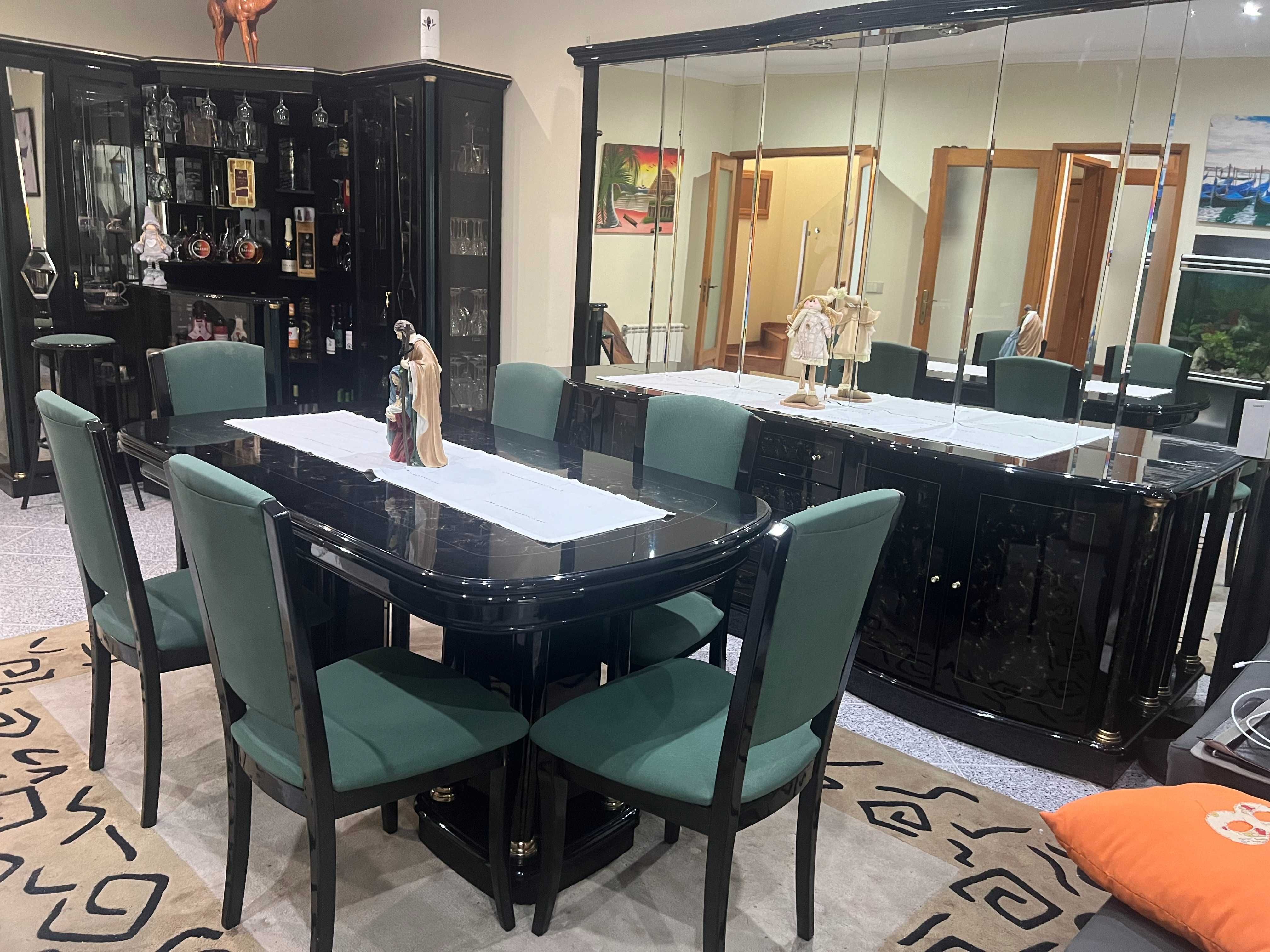 Mobília de sala com bar