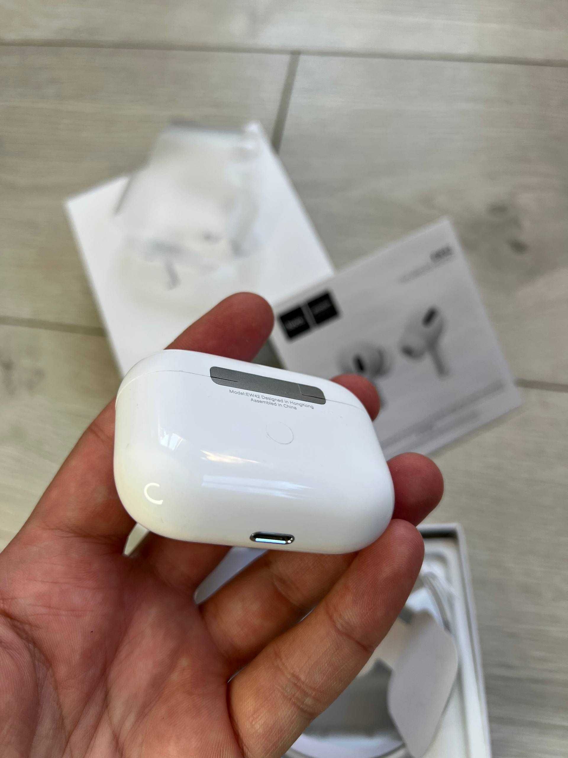 ТОП‼️ Беспроводные наушники НОСО EW42 (аналог Air pods pro)