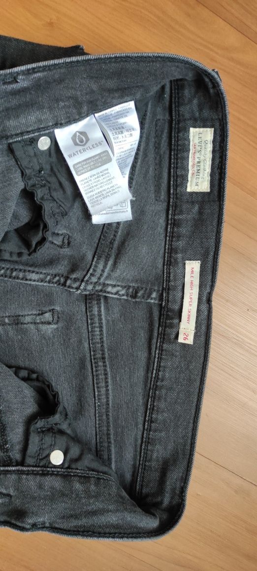 Spodnie Levi's czarne W26 L28