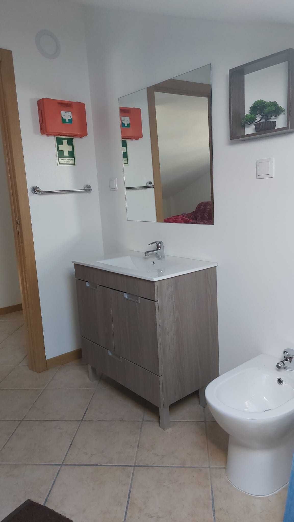 Arrendo Quarto - Zona Ericeira