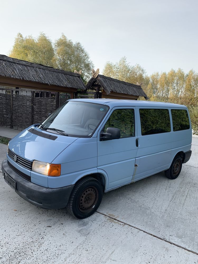 Volkswagen T4 2.5TD 8+1 Пассажир в Черкассах