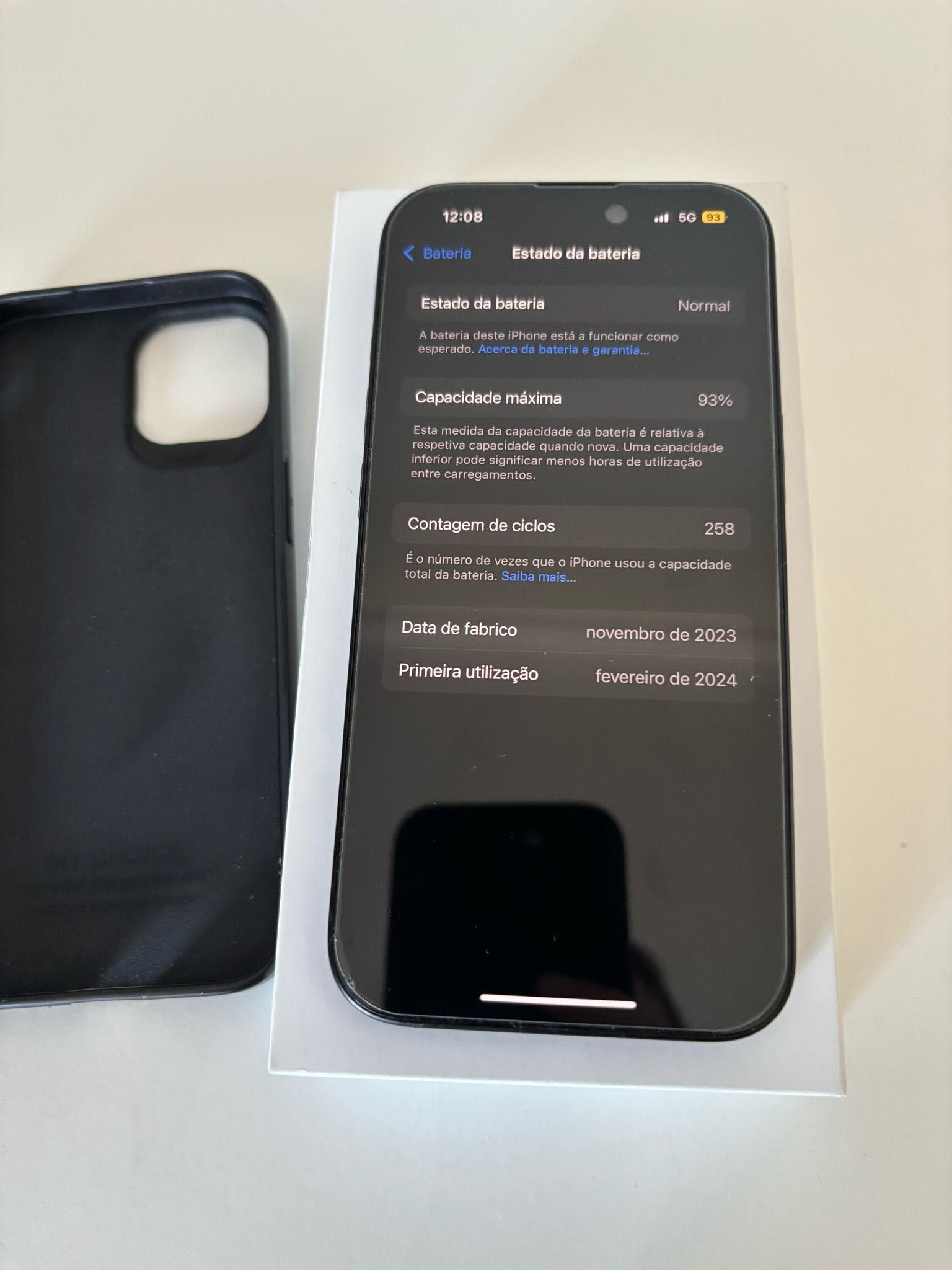 iPhone 15 com garantia